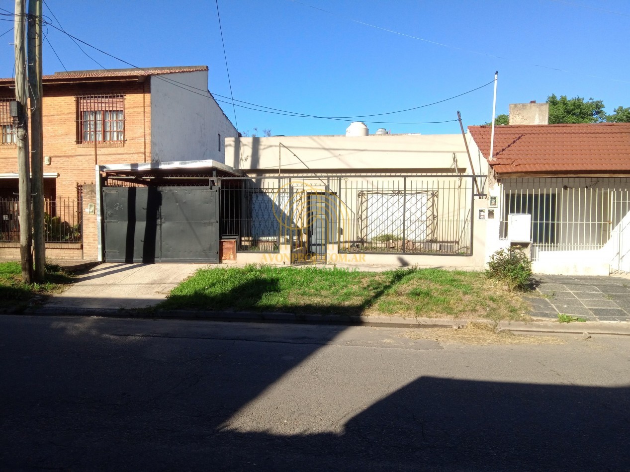 ALQUILER DE CASA EN PILAR